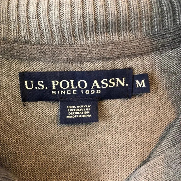 U.S. Polo Assn Men Sweater Size M - Picture 3 of 5